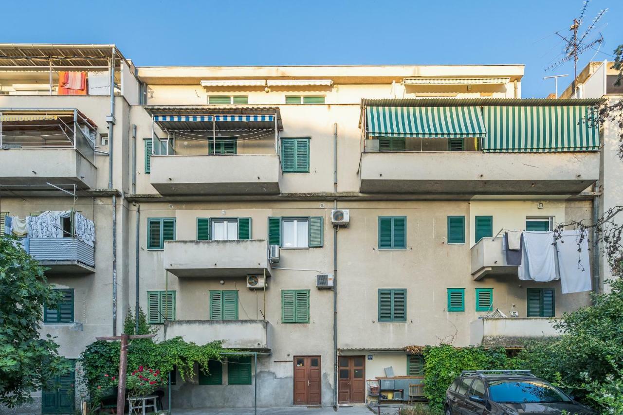 Studio Apartments Marcel Split Exterior foto