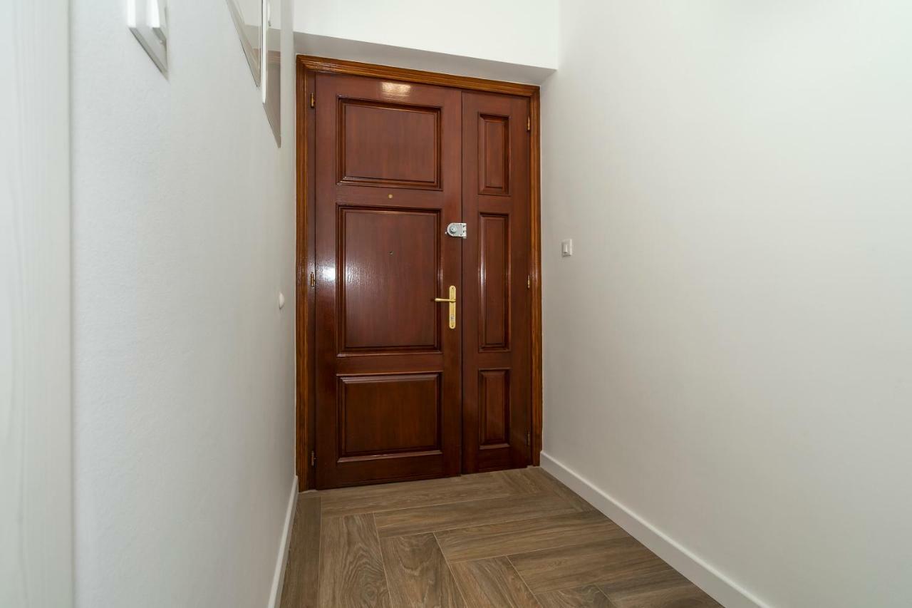 Studio Apartments Marcel Split Exterior foto